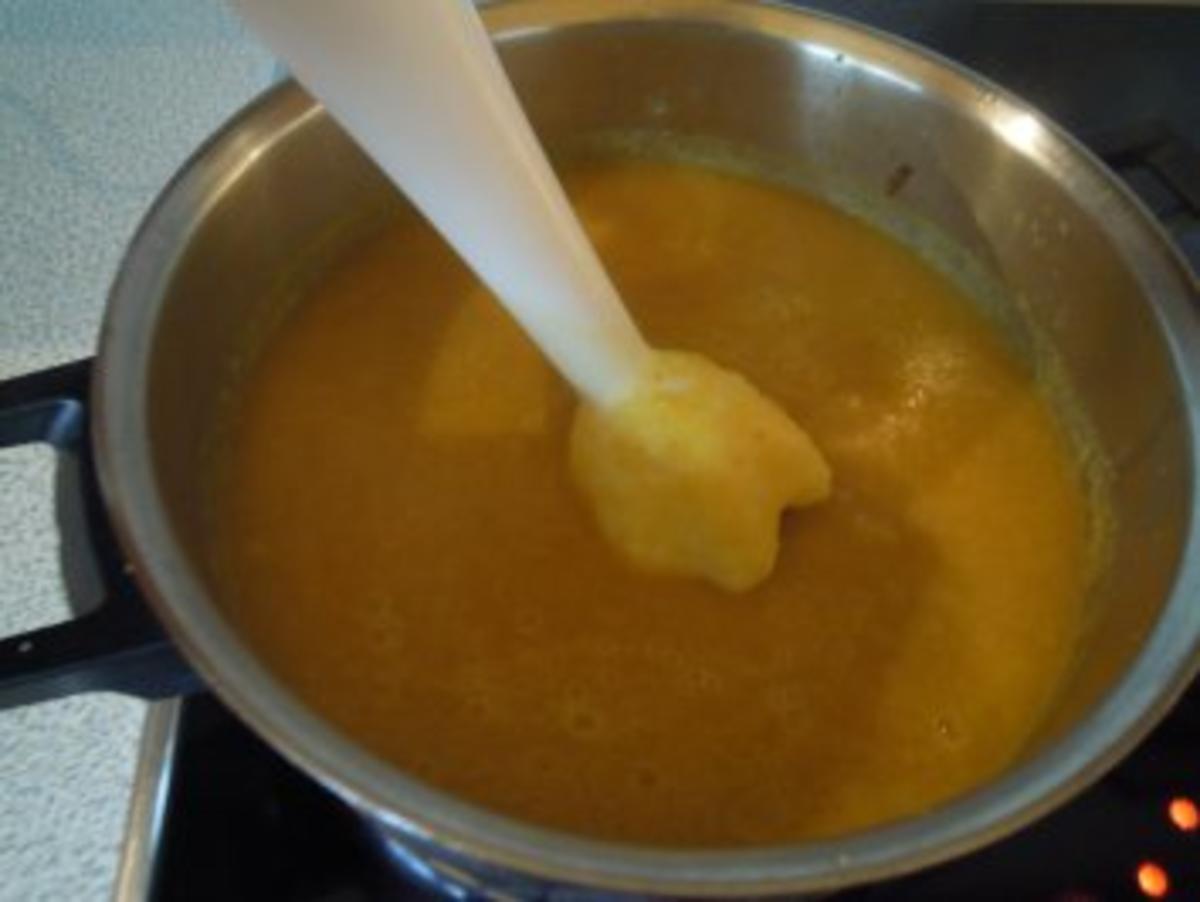 Suppen: Kürbis- Orangen Schaumsuppe mit Zucchini Tatare - Rezept - Bild Nr. 5