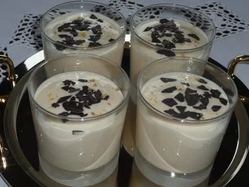 Rezept: Dessert: Zitronen - Quarkcreme Bild Nr. 2 Dessert: Zitronen - Quarkcreme - Rezept - Bild Nr. 2