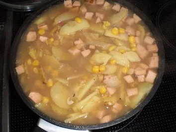 Rezept: Kartoffeleintopf Bild Nr. 6 Kartoffeleintopf - Rezept - Bild Nr. 6