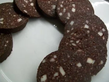 westfälischer Blutkuchen, gestovte Kartoffeln und geschmortes Fasskraut - Rezept - Bild Nr. 2