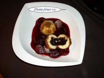 Schokoladen-Trüffel-Quarkklößchen  mit Lebkuchenbrösel - Rezept - Bild Nr. 2