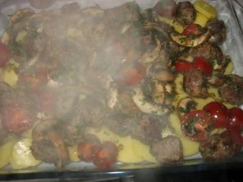 Kartoffel-Champignon-Auflauf mit Hackbällchen - Rezept - Bild Nr. 4