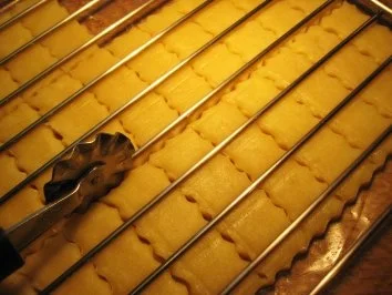 Rezept: Oma´s feine Rahmplätzchen Bild Nr. 5 Oma´s feine Rahmplätzchen - Rezept - Bild Nr. 5