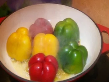 Rezept: Paprikaschote gefüllt Bild Nr. 4 Paprikaschote gefüllt - Rezept - Bild Nr. 4