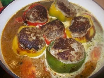 Rezept: Paprikaschote gefüllt Bild Nr. 8 Paprikaschote gefüllt - Rezept - Bild Nr. 8