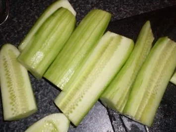 Rezept: Hähnchenbrust auf Gurkengemüse... Bild Nr. 2 Hähnchenbrust auf Gurkengemüse... - Rezept - Bild Nr. 2