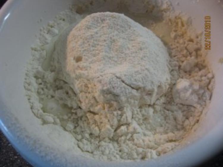 Feiner Marmorkuchen mit Kirschen - einfach - 198 kcal/100g