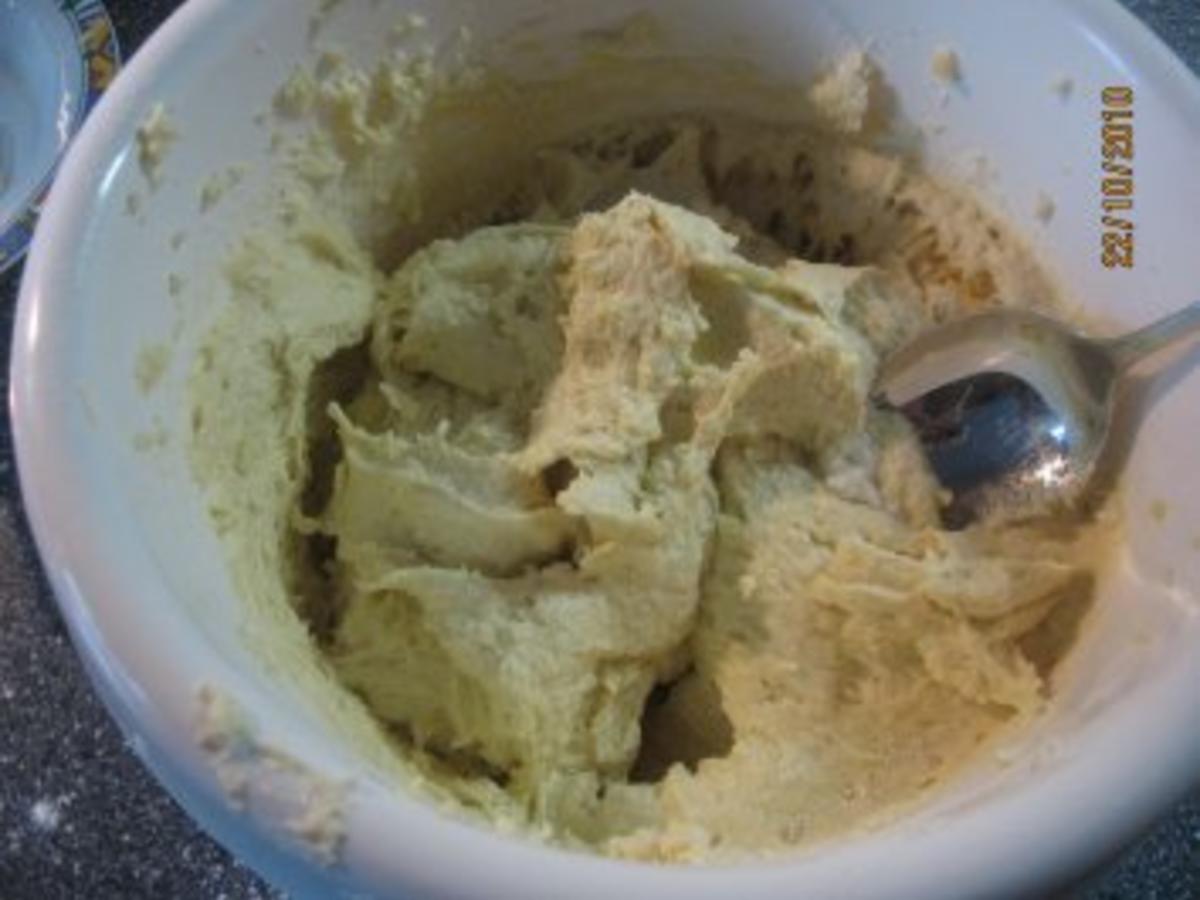 Feiner Marmorkuchen mit Kirschen - einfach - 198 kcal/100g