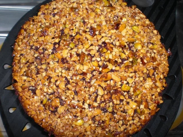 Rezept: Kleiner gestürzter Schoko-Nusskuchen Bild Nr. 2 Kleiner gestürzter Schoko-Nusskuchen - Rezept - Bild Nr. 2