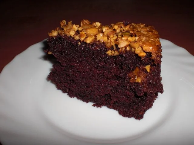 Rezept: Kleiner gestürzter Schoko-Nusskuchen Bild Nr. 18 Kleiner gestürzter Schoko-Nusskuchen - Rezept - Bild Nr. 18