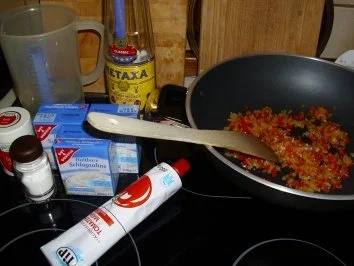 Mein Bifteki mit Metaxasoße - Rezept - Bild Nr. 5