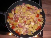 Kartoffelpfanne Resteallerlei - Rezept