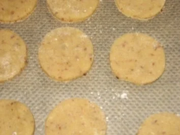 Rezept: Weihnachtsbäckerei-Schokobergchen Bild Nr. 4 Weihnachtsbäckerei-Schokobergchen - Rezept - Bild Nr. 4