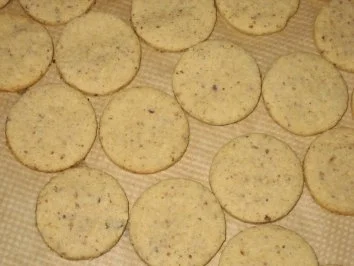 Rezept: Weihnachtsbäckerei-Schokobergchen Bild Nr. 5 Weihnachtsbäckerei-Schokobergchen - Rezept - Bild Nr. 5