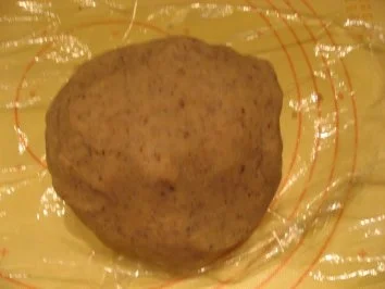 Rezept: Weihnachtsbäckerei-Mandel-Vanille-Bögen Bild Nr. 3 Weihnachtsbäckerei-Mandel-Vanille-Bögen - Rezept - Bild Nr. 3