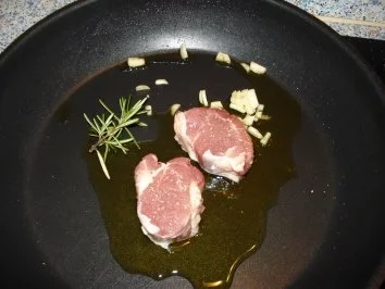 Filet an Tomatensugo - Rezept - Bild Nr. 3