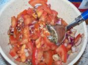 Tomatensalat wie ihn mein Mann am liebsten mag - Rezept