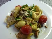 Rezept: Italienischer Tortellini-Salat Italienischer Tortellini-Salat - Rezept