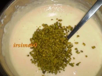 Marzipan - Mousse an Schokosoße - Rezept - Bild Nr. 8