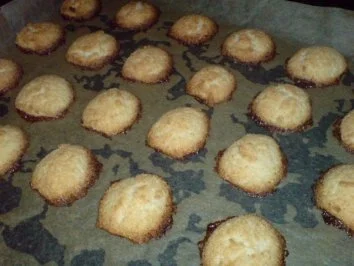 Rezept: Kokosmakronen Bild Nr. 6 Kokosmakronen - Rezept - Bild Nr. 6