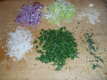 Rezept: Thüringer Wirsingroulade mit Kräuterhackfüllung Bild Nr. 5 Thüringer Wirsingroulade mit Kräuterhackfüllung - Rezept - Bild Nr. 5