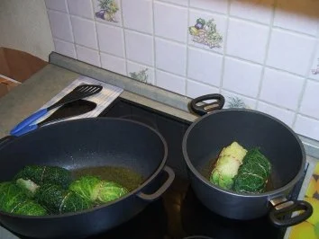 Rezept: Thüringer Wirsingroulade mit Kräuterhackfüllung Bild Nr. 12 Thüringer Wirsingroulade mit Kräuterhackfüllung - Rezept - Bild Nr. 12