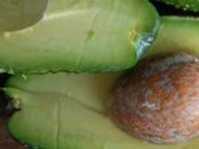 SALATE: Avocadosalat mit Kresse - Eiersoße - Rezept