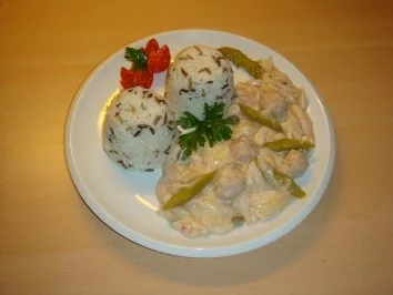 Rezept: Hühnerfrikassee Hühnerfrikassee - Rezept
