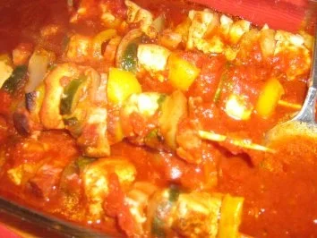 Hähnchenschaschlik mit einer scharfen Tomatensoße - Rezept - Bild Nr. 6