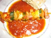 Hähnchenschaschlik mit einer scharfen Tomatensoße - Rezept