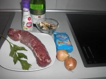 Lende in Sahne - Pilz - Sauce - Rezept - Bild Nr. 3