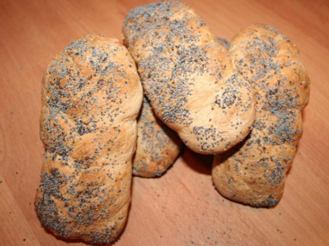 Süßer Mohnzopf, Mohn Zopf o Mohn- Zöpfchen - einfach - 421 kcal/100g