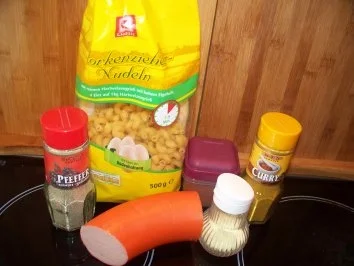 Rezept: Nudel-Wurst Pfanne Bild Nr. 2 Nudel-Wurst Pfanne - Rezept - Bild Nr. 2