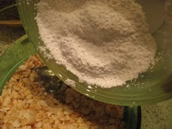 Weihnachtsbäckerei - Macadamia-Schoko-Häufchen - Rezept - Bild Nr. 3