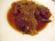 Beinscheibe lecker geschmort mit grünen Bohnen - Rezept