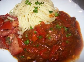 Gulasch - Rindergulasch - Zigeunerart - Rezept