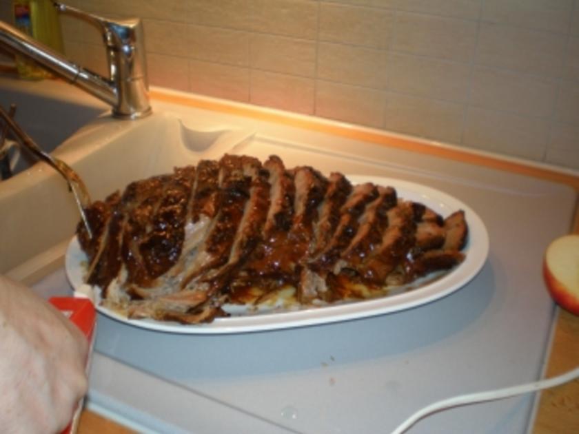 Pikanter Schweinebraten - einfach - von Omabeate
