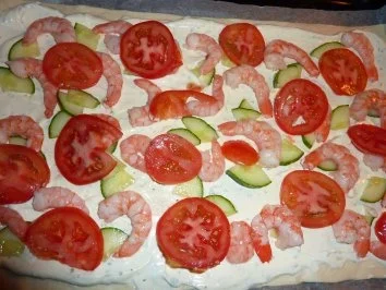 Gebäck herzhaft: Garnelenpizza - Rezept - Bild Nr. 2