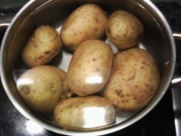 Rezept: Beilagen:Bratkartoffeln Bild Nr. 2 Beilagen:Bratkartoffeln - Rezept - Bild Nr. 2