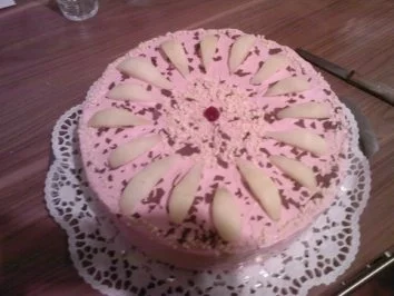 Rotwein-Birnen-Torte - Rezept