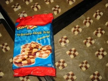 Rezept: Schwarz-Weiß-Bäckerei... Bild Nr. 2 Schwarz-Weiß-Bäckerei... - Rezept - Bild Nr. 2