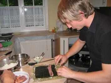 Rezept: Inside-Out-Roll Black Bild Nr. 3 Inside-Out-Roll Black - Rezept - Bild Nr. 3