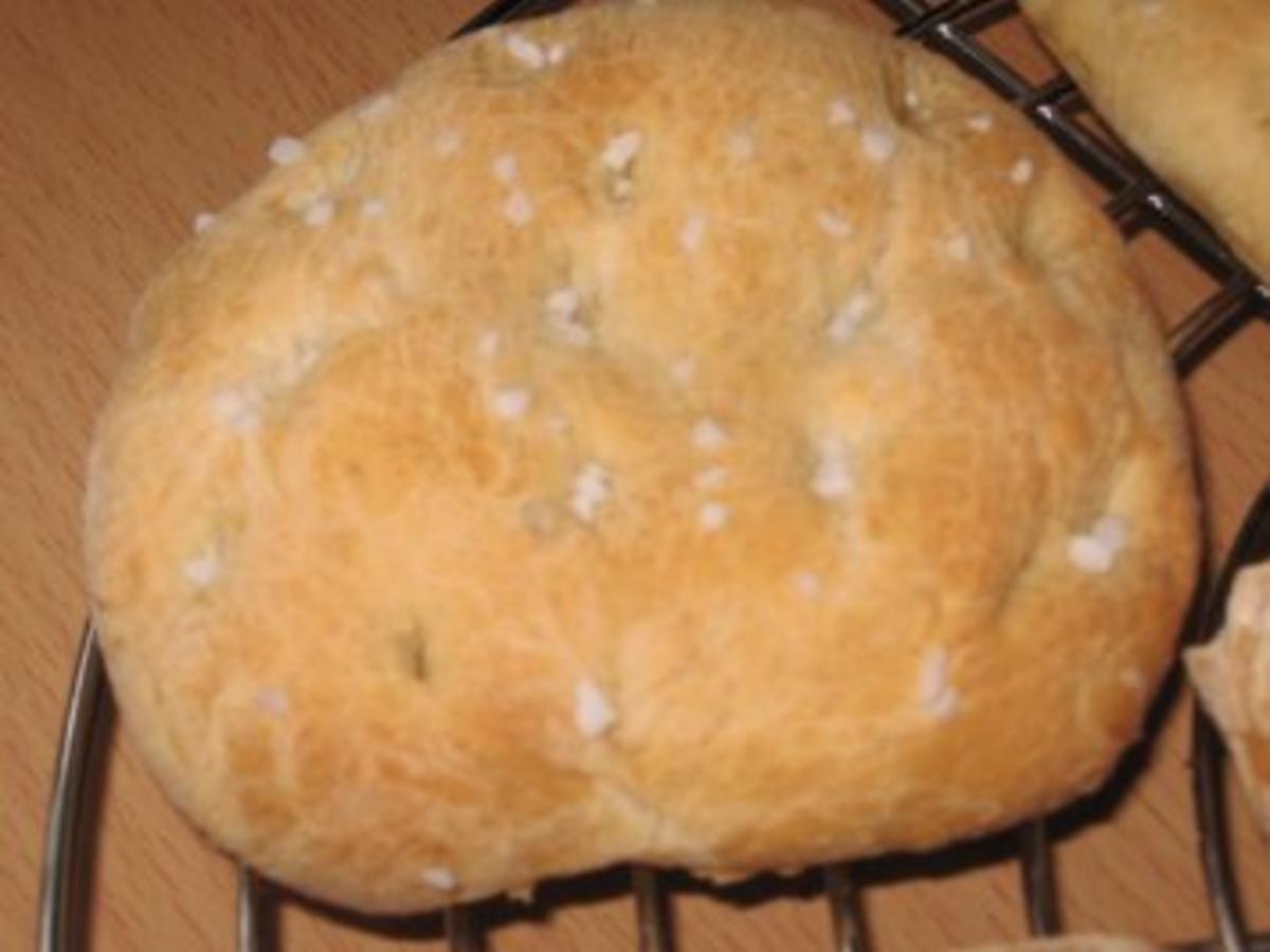 Mini-Dinkel-Focaccia - Rezept mit Bild - kochbar.de