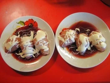 Rezept: Rotweinbirnen mit weißer Schokolade Rotweinbirnen mit weißer Schokolade - Rezept