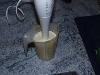 Joghurt-Salatdressing mit Kräutern - Rezept