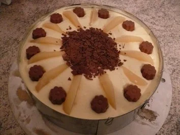 Rezept: Eierlikör~Sahnetorte mit Birnen Bild Nr. 6 Eierlikör~Sahnetorte mit Birnen - Rezept - Bild Nr. 6