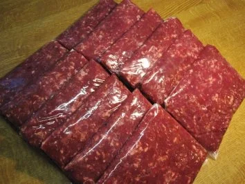 Rezept: Hackfleisch vom Wild, mit Rotwein geschmort - Bild Nr. 7 Hackfleisch vom Wild, mit Rotwein geschmort - - Rezept - Bild Nr. 7