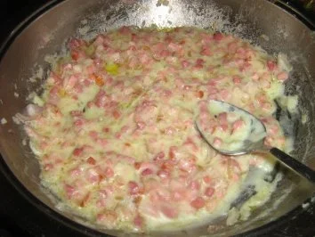 Hähnchenbrustfilet in Kraut und Blätterteig versteckt - Rezept - Bild Nr. 4