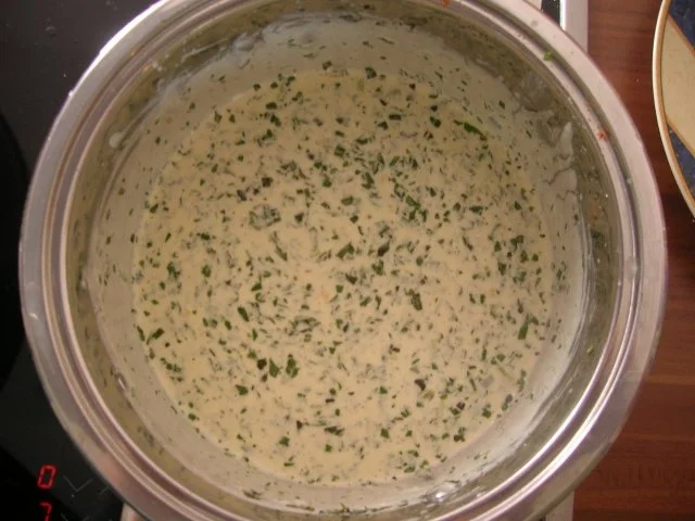 Schweinefilet auf Sahne-Zucchini mit Bandnudeln - Rezept - Bild Nr. 3