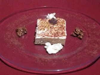 Rezept: Apfel-Schoko-Schnitte mit Käsesahne in süßer Begleitung Apfel-Schoko-Schnitte mit Käsesahne in süßer Begleitung - Rezept